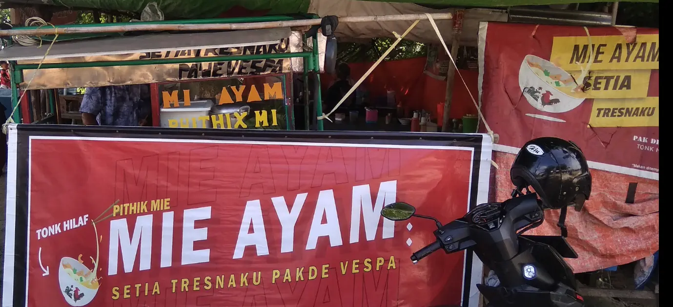 Mie Ayam Pak De Vespa Stall
